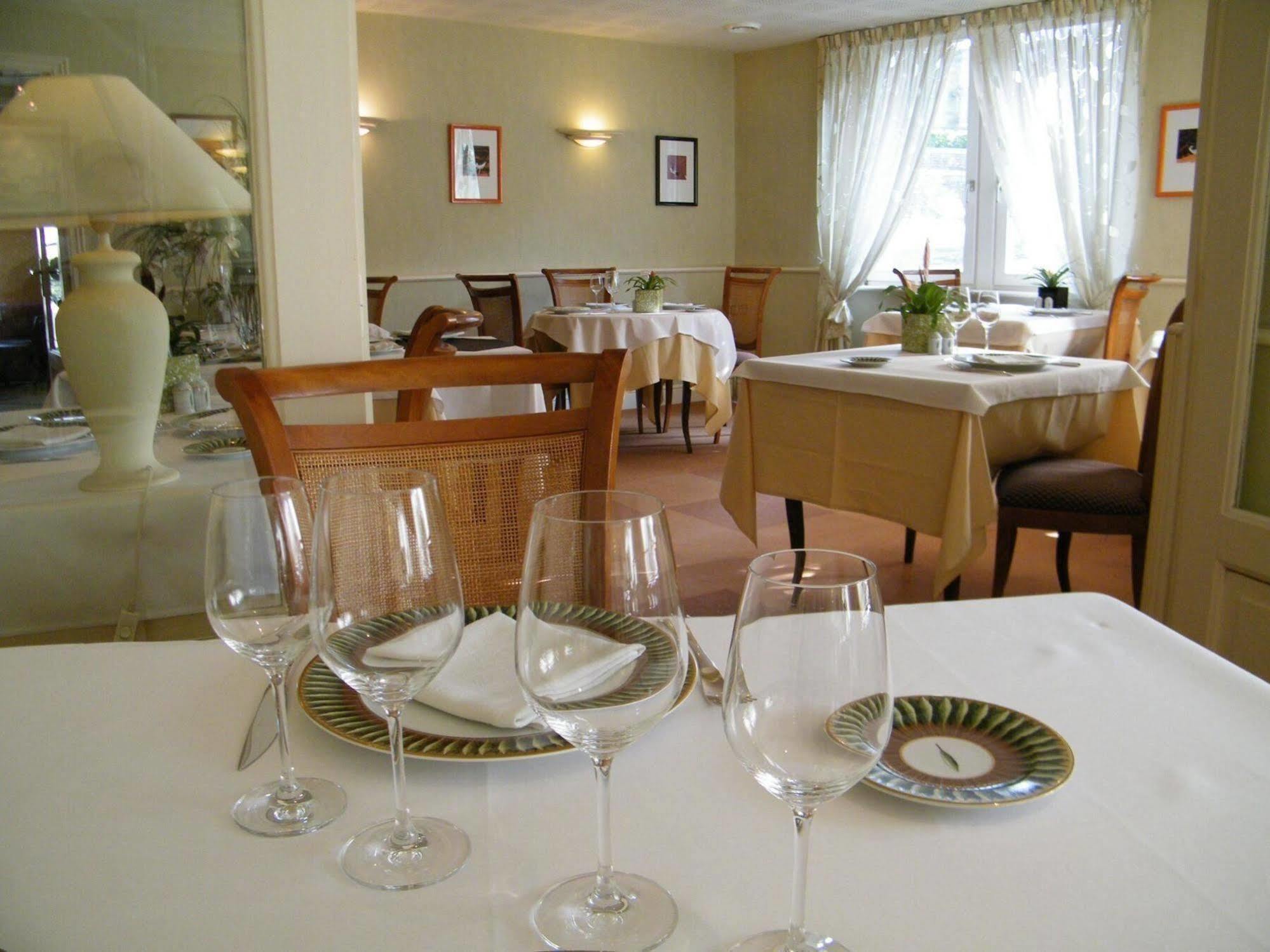 Auberge Saint Thegonnec Zewnętrze zdjęcie